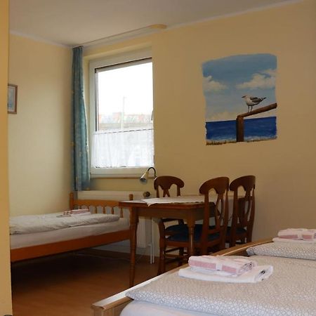 Logia Hotel Garni ノイハルリンガージール エクステリア 写真